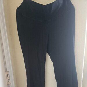 Old Navy Maternity Active Pants – Size M